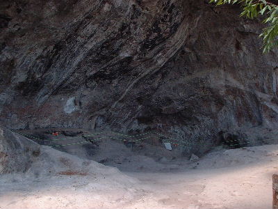聖霊の洞窟